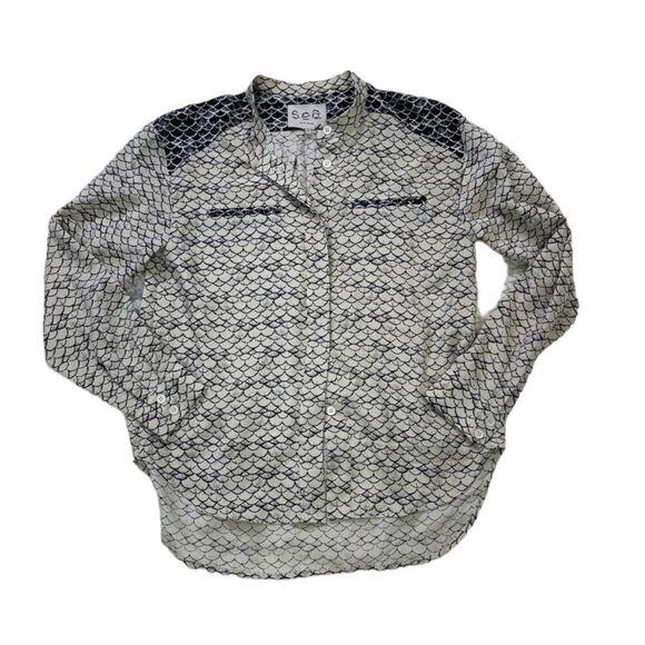 SEA Silk Button Down Blouse Scalloped Pattern - Picture 1 of 6